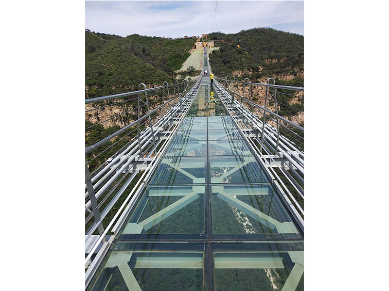 玻璃吊桥一般使用在哪些地方